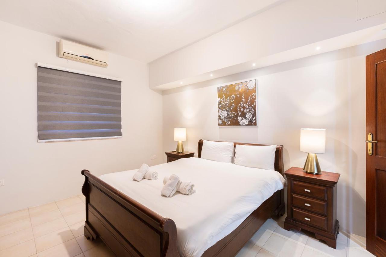 Sliema Central Apartment Just Minutes From The Beach By Jl Ngoại thất bức ảnh