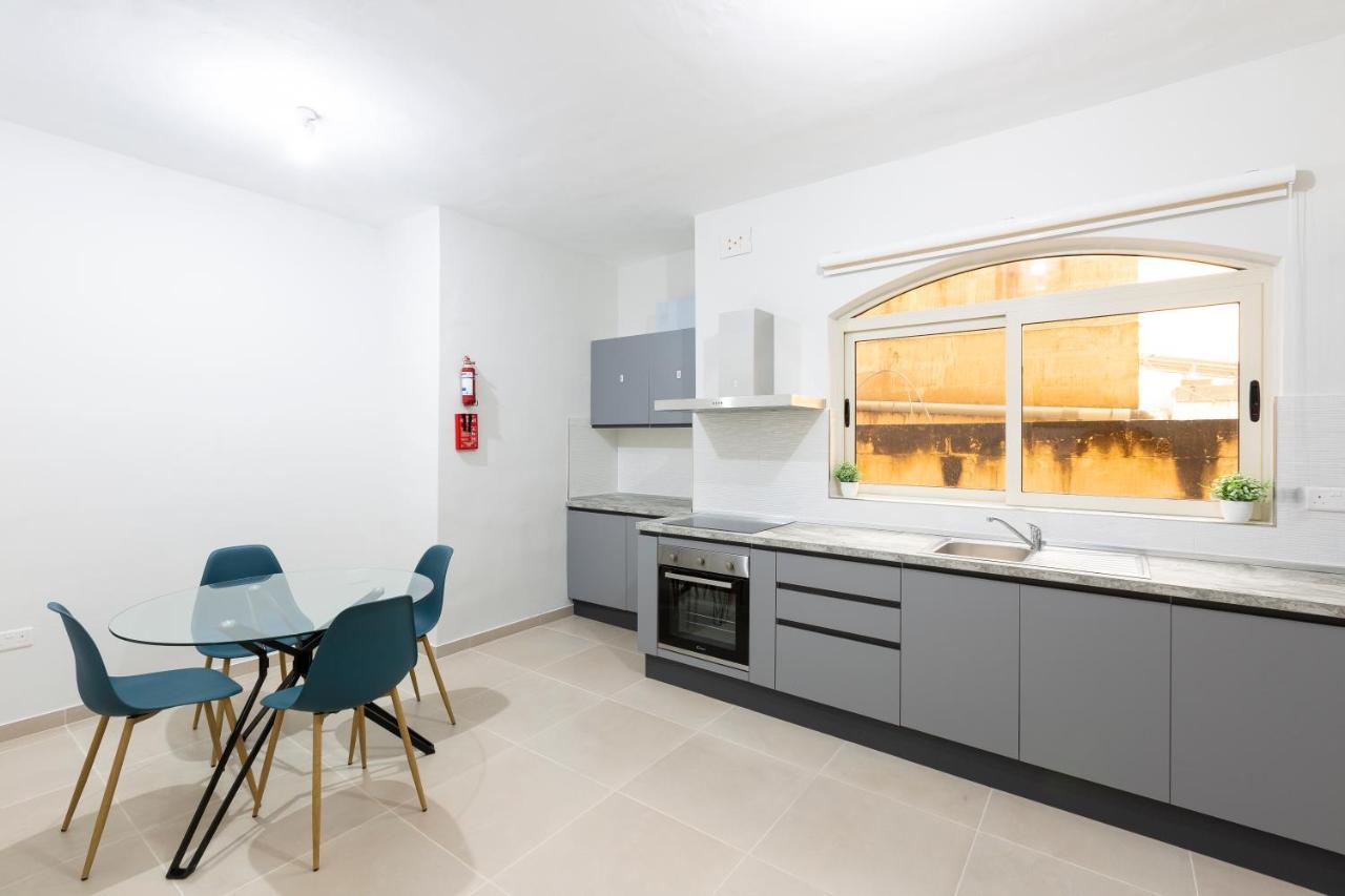 Sliema Central Apartment Just Minutes From The Beach By Jl Ngoại thất bức ảnh