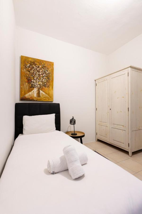 Sliema Central Apartment Just Minutes From The Beach By Jl Ngoại thất bức ảnh