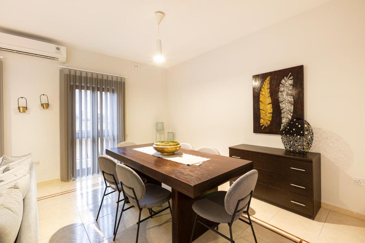 Sliema Central Apartment Just Minutes From The Beach By Jl Ngoại thất bức ảnh